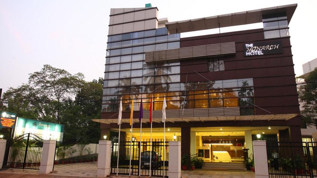 Hotel Monarch Kozhikode Exterior photo